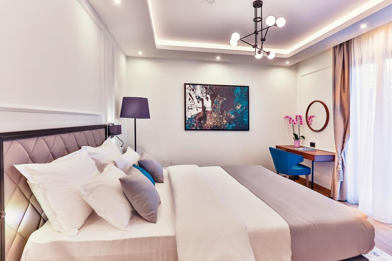 Boutique Hotel Momentum By Aycon Budua Esterno foto