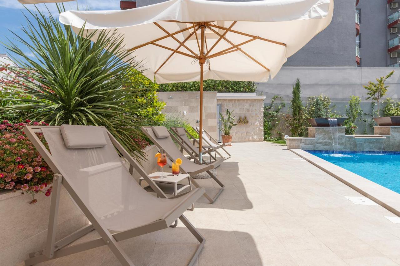Boutique Hotel Momentum By Aycon Budua Esterno foto