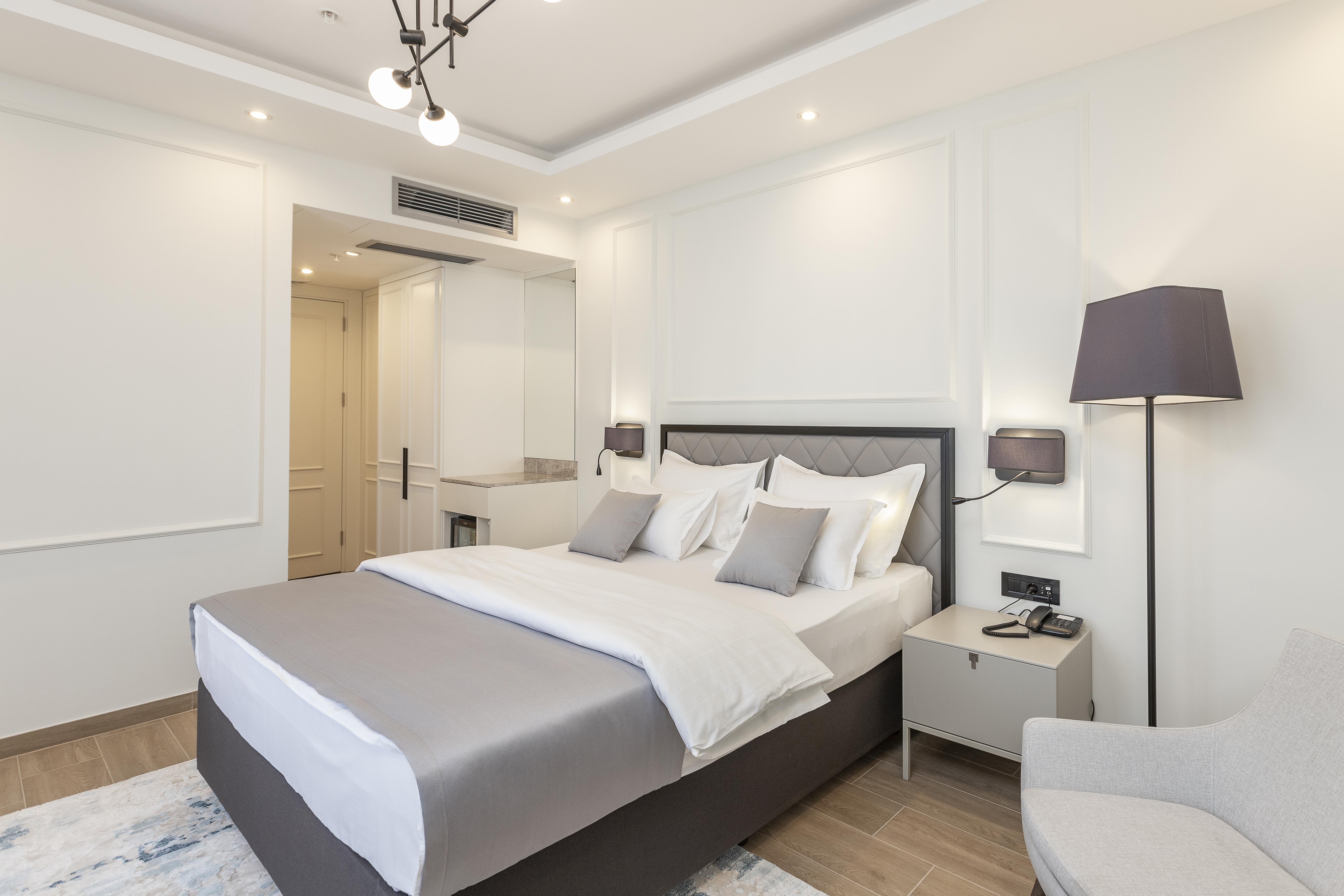 Boutique Hotel Momentum By Aycon Budua Esterno foto