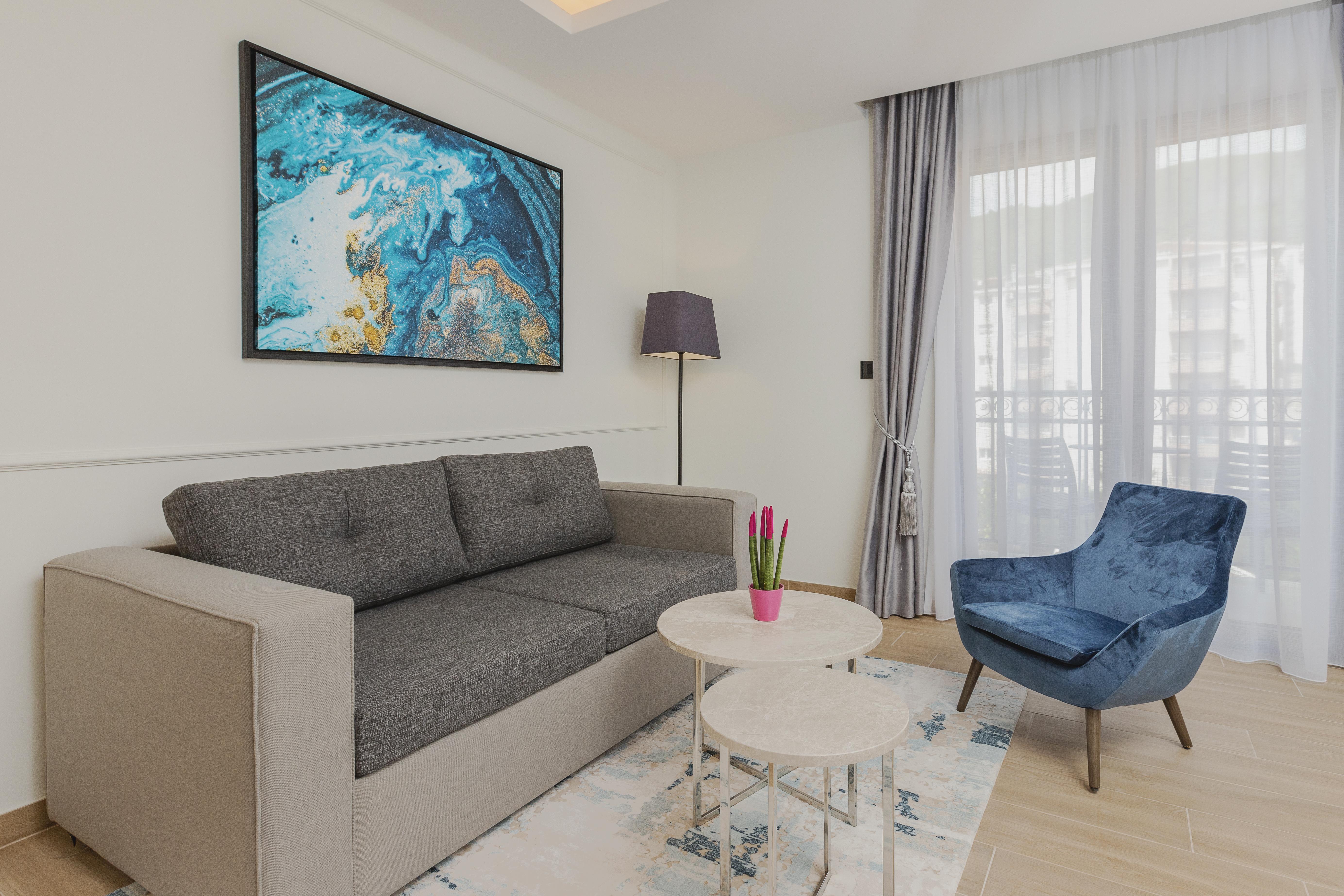 Boutique Hotel Momentum By Aycon Budua Esterno foto