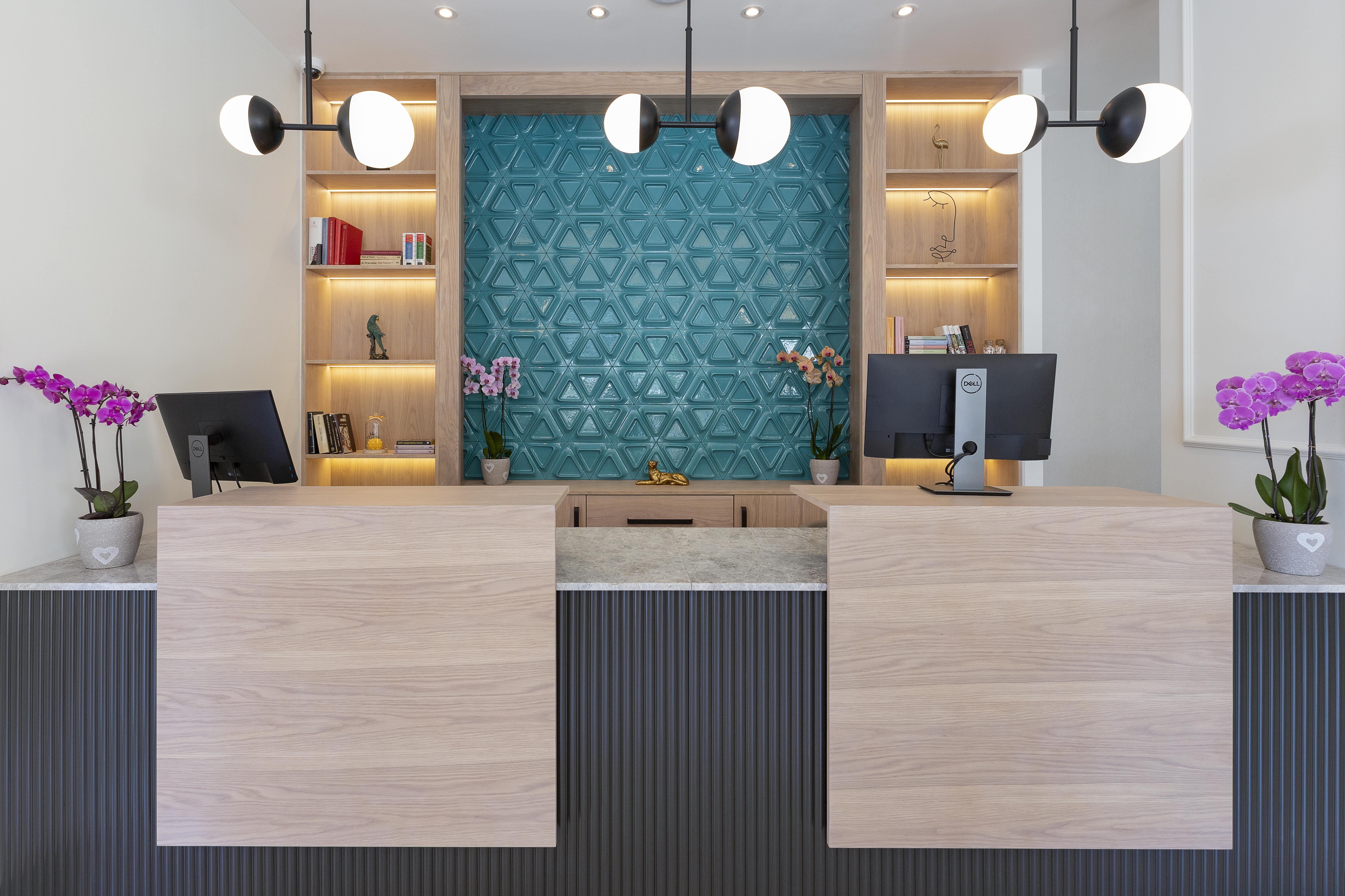 Boutique Hotel Momentum By Aycon Budua Esterno foto