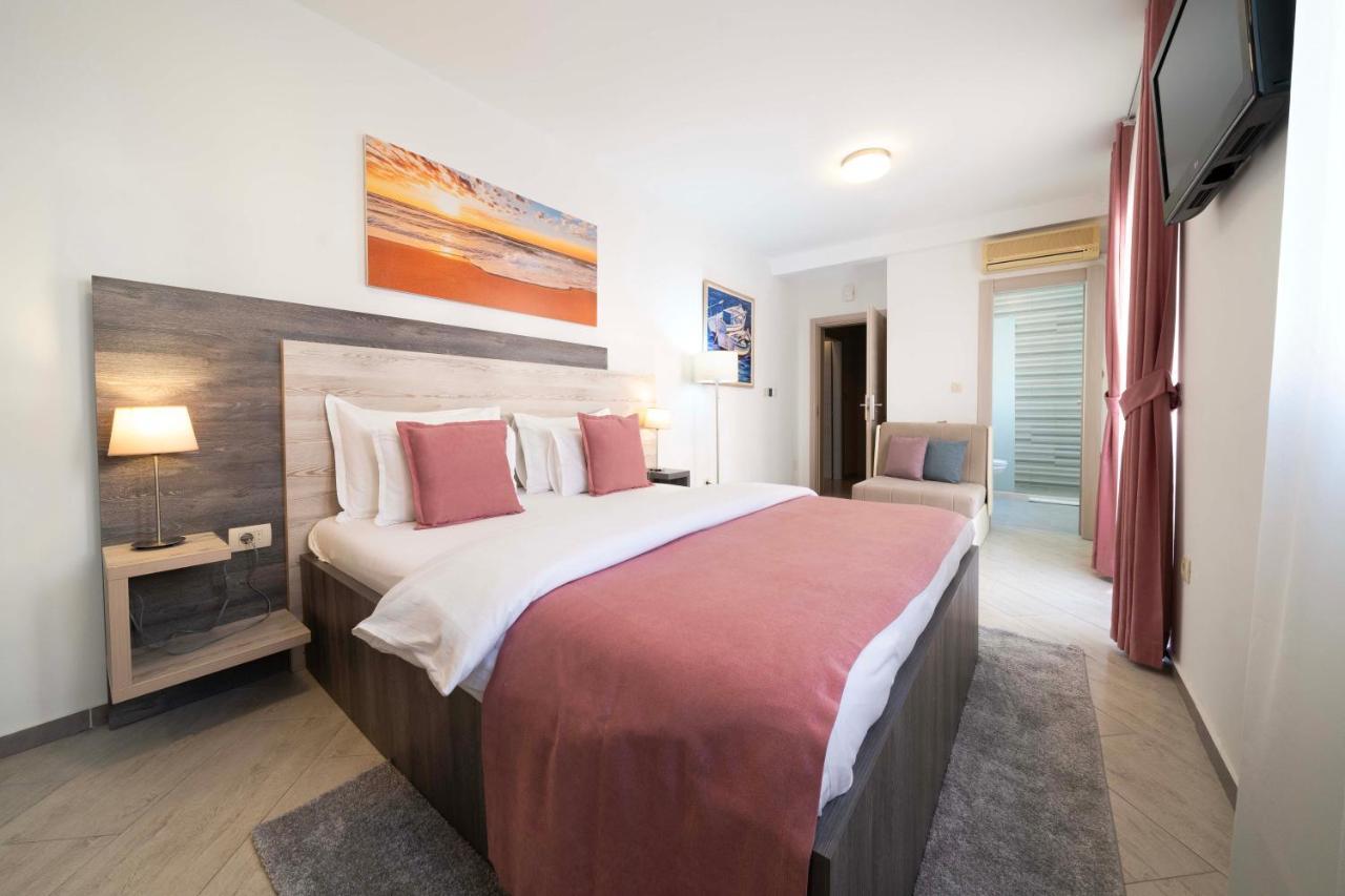 Boutique Hotel Momentum By Aycon Budua Camera foto
